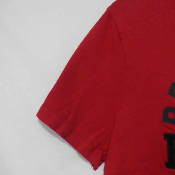 TOMMY HILFIGER | small | Red Property Of Hilfiger Short Sleeve Tee / T-Shirt - Picture 4 of 13